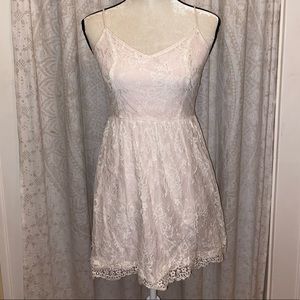 Abercrombie & Fitch Pretty Lace Cami Dress